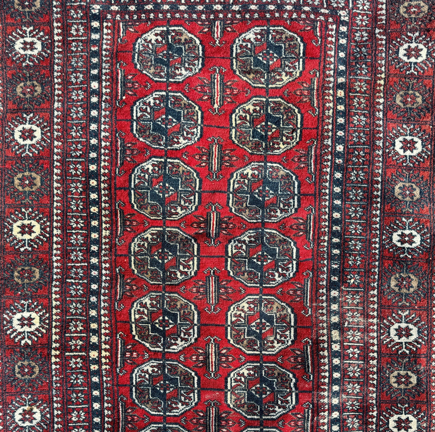 Tekke Bokhara Rug