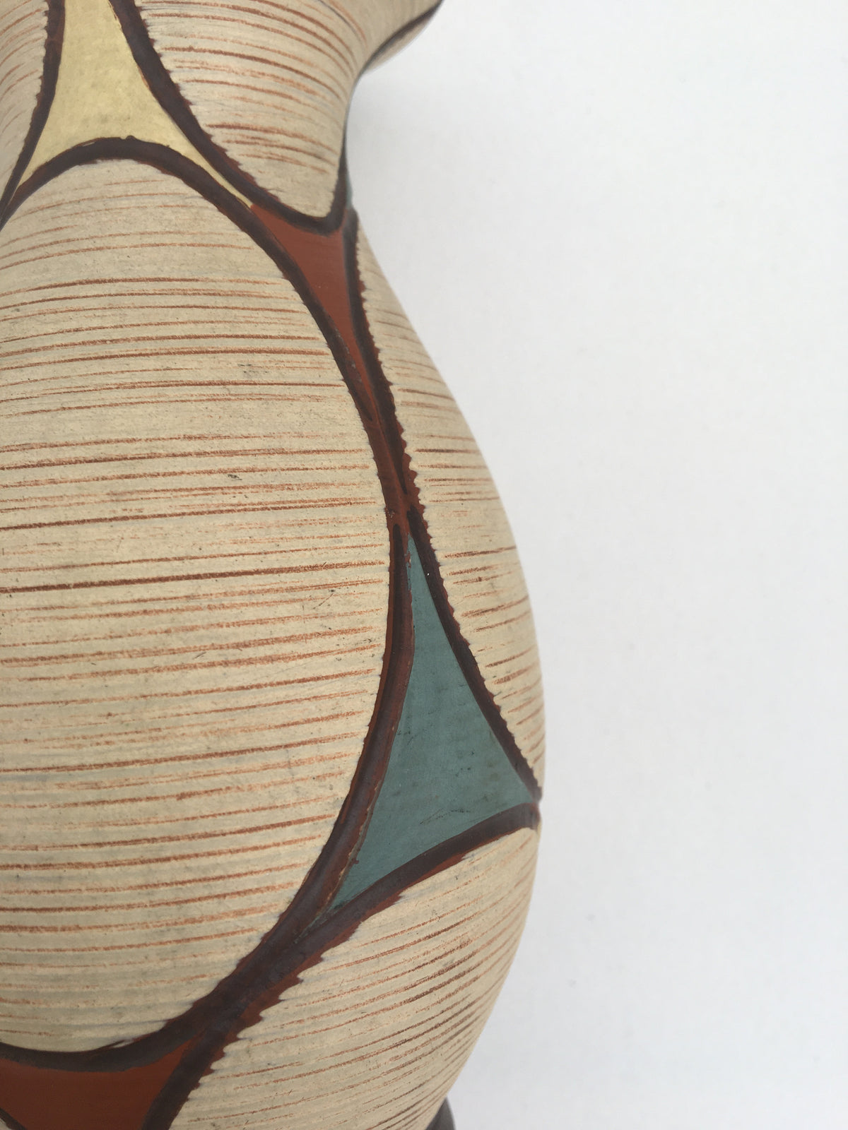 Klinker Sgraffito Vase