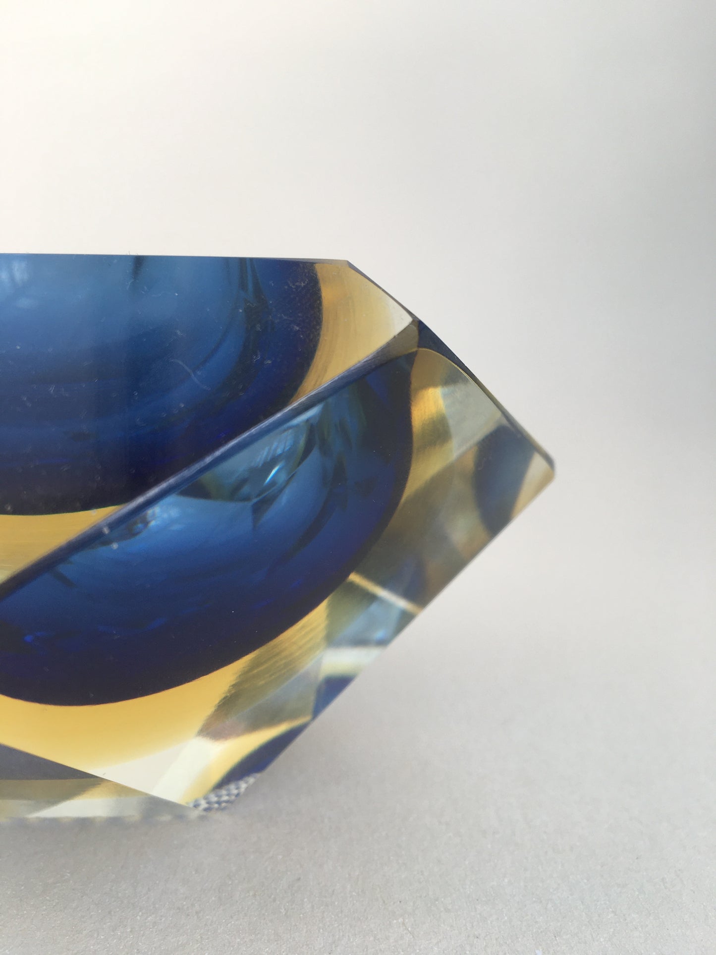 Faceted Sommerso Ashtray